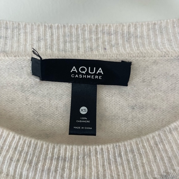 EUC Aqua Cashmere Cream Sweater with Scallop Ruffle Sleeves Size XS runs large - Picture 4 of 6